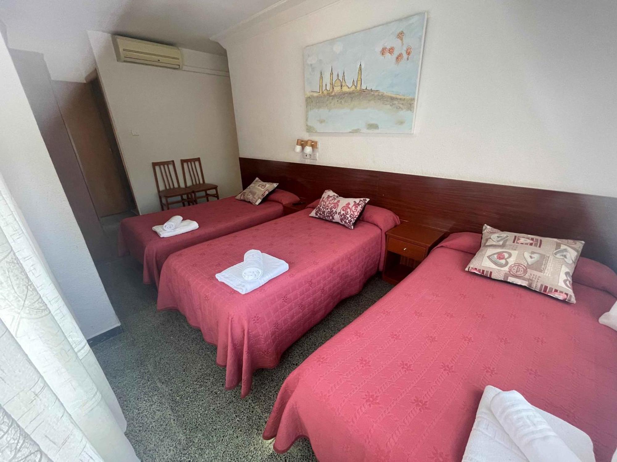 Hostal Cumbre Zaragoza Exteriér fotografie