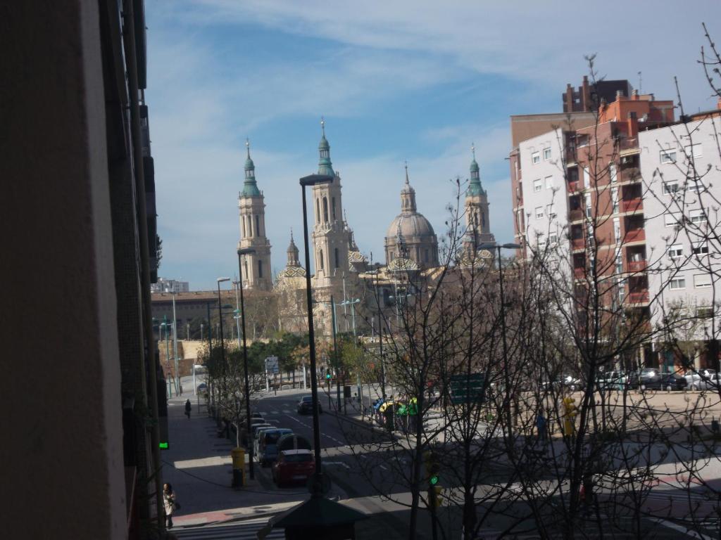 Hostal Cumbre Zaragoza Exteriér fotografie